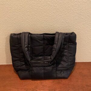 Lululemon Quilted Grid Tote Bag 12L